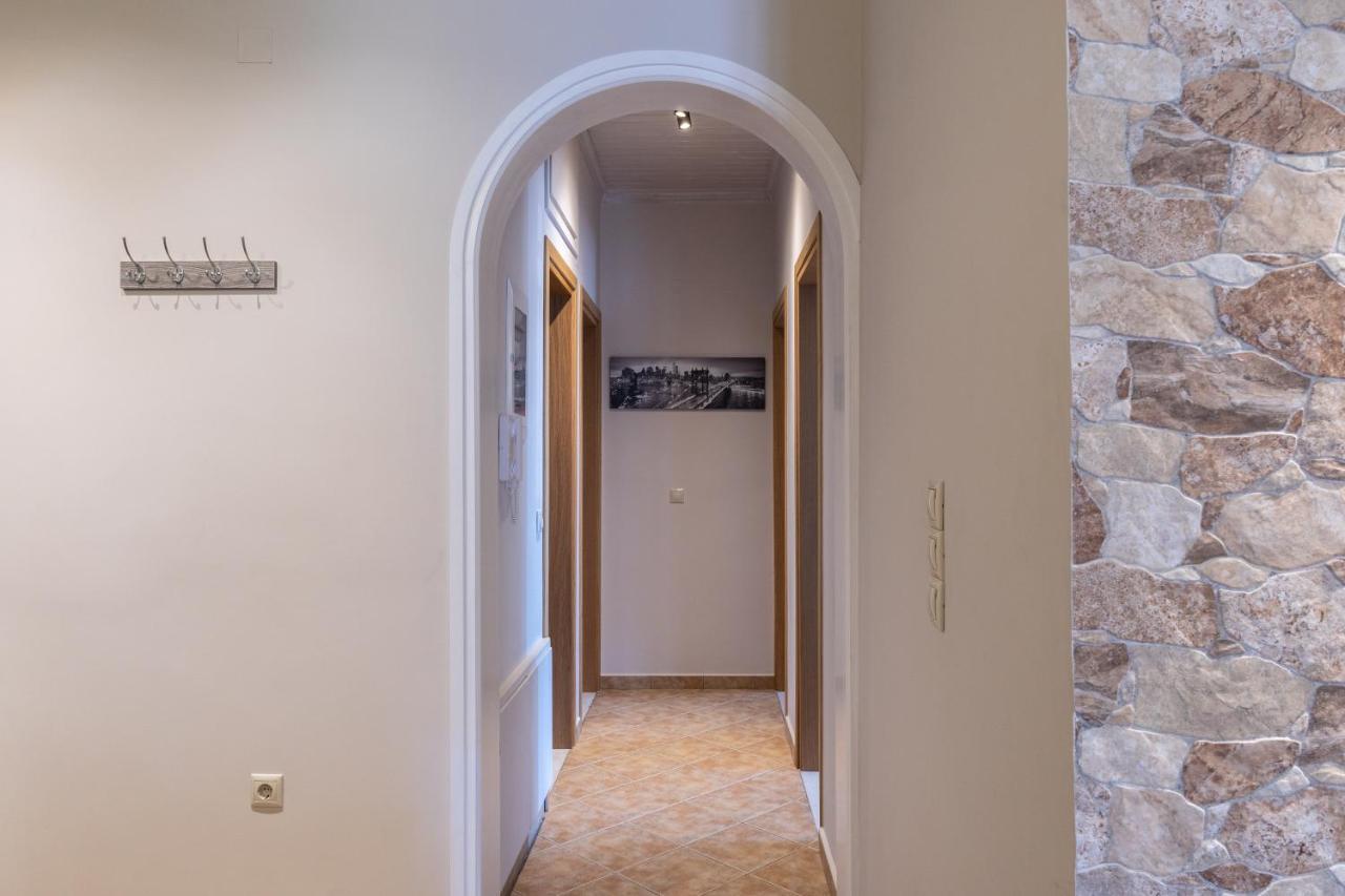 G.R Luxury Apartment Kalligoni 외부 사진